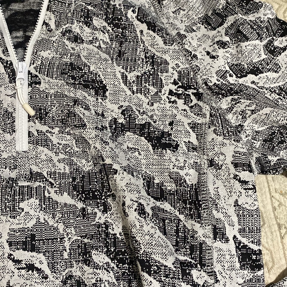 Spyder Pullover - Picture 2 of 7